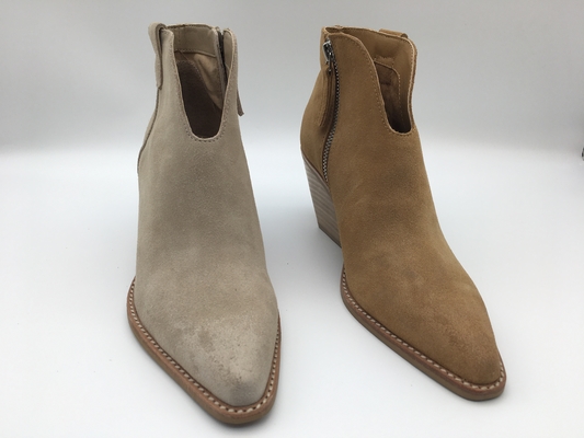 les bottes de la robe des femmes en cuir de suède brun de vache avec la tirette en métal, ont dirigé des bottines de talon d'ABS d'orteil