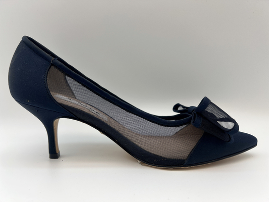 Noir respirable des chaussures élégantes en cuir des femmes de GV dirigé a fermé Toe Heels With Mesh Butterfly