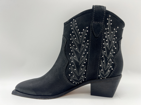 les bottines de la robe des femmes en cuir de vache molle avec la conception de goujons, ont dirigé le bas talon d'orteil avec la tirette en nylon de YKK
