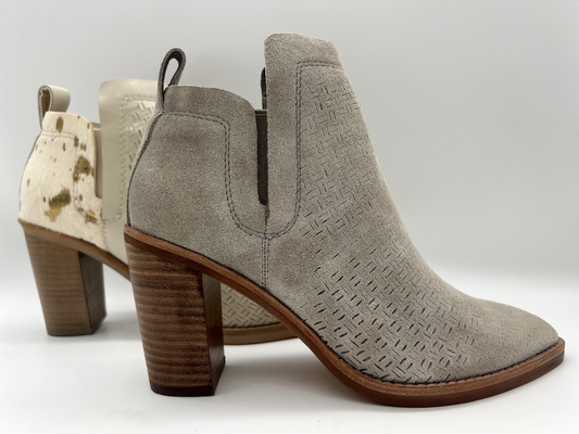 Talon d'ABS avec l'outsole de TPR, le cuir mou de suède de fente et les bottines de la robe des femmes en cuir de cheveux métalliques
