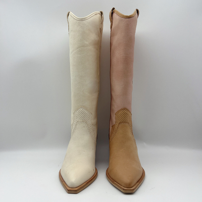 le cuir mou de suède de vache avec la toile molle de broderie, a dirigé des bottes de la robe des hautes femmes de cheville d'orteil