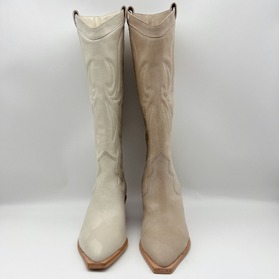 Les bottes en cuir de la robe des femmes confortables imperméabilisent blanc