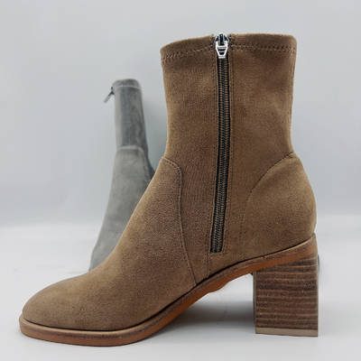 Empeigne beige de Tan Black Soft Nappa Leather de bottines d'impression de léopard de dames de bureau