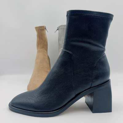 Empeigne beige de Tan Black Soft Nappa Leather de bottines d'impression de léopard de dames de bureau