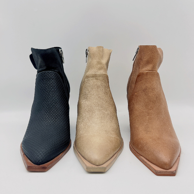 ODM/OEM en cuir de bottes de la robe des femmes de Brown avec deux Tone Finish