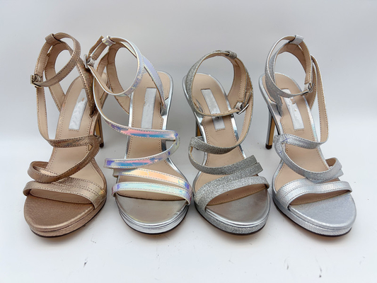 Les dames élastiques d'enveloppe garnissent en cuir doucement l'argent foncé de sandales avec le stylet de 5cm