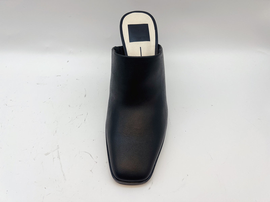 Place noire en cuir molle Toe Pump Shoes de Nappa de chaussures supérieures d'une seule pièce
