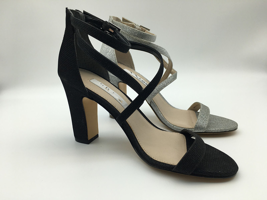 Sandales simples ouvertes en cuir de courroie de S de GV Toe Sandals Women ' avec la tirette en nylon de YKK