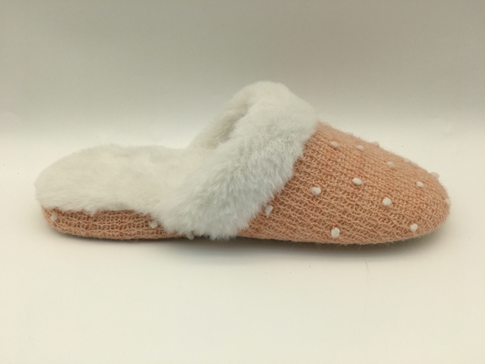 Les pantoufles de dames molles d'hiver tondent Toe Flat Shoes With Soft fermé tricotent/stimulant d'ouatine