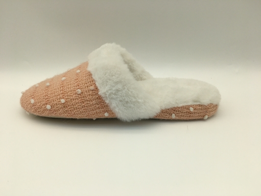 Les pantoufles de dames molles d'hiver tondent Toe Flat Shoes With Soft fermé tricotent/stimulant d'ouatine