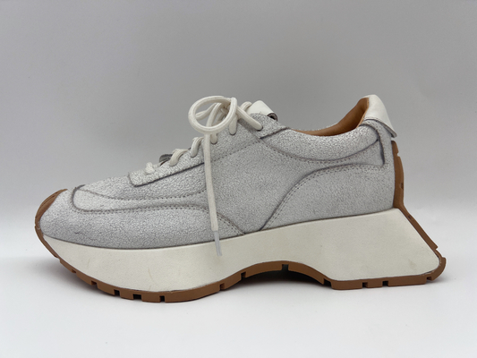 Chaussures de basket-ball respirables de sports des femmes fraîches sportives argentées de chaussures