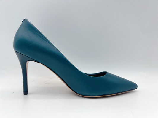 Les chaussures de pompes de femmes de marine ont dirigé le stylet de Toe Closed Toe With 5cm