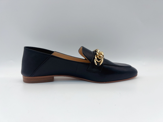 Coutume plate des chaussures en cuir des femmes d'oisifs de mode avec la chaîne en métal