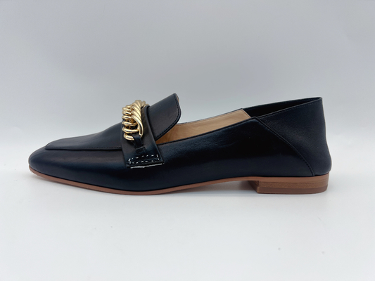 Coutume plate des chaussures en cuir des femmes d'oisifs de mode avec la chaîne en métal