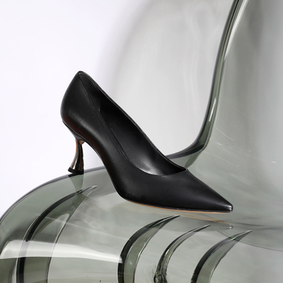 Chaussures habillées noires respirantes confortables à talons bas chaussures en cuir formelles à bout fermé pour femmes