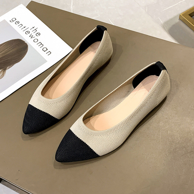 Le nouveau poids léger plat occasionnel aigu de la chaussure des femmes tricotent respirable
