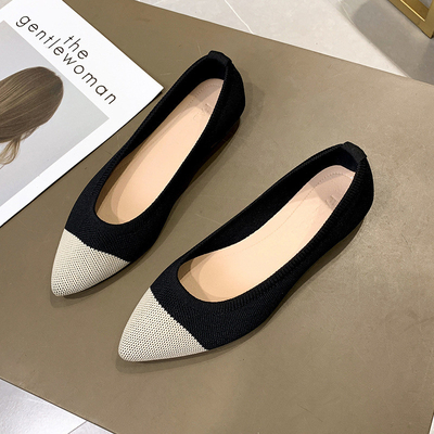Le nouveau poids léger plat occasionnel aigu de la chaussure des femmes tricotent respirable