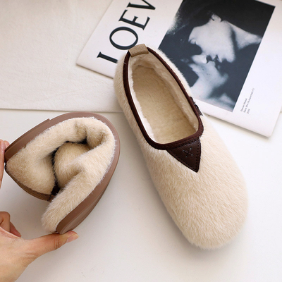 Le coton Soled doux de femmes enceintes chausse à fond plat plus le velours Peasy chaud
