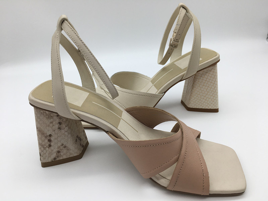 Rose gîté des sandales de Nappa des femmes molles d'unité centrale/beige en cuir/orange