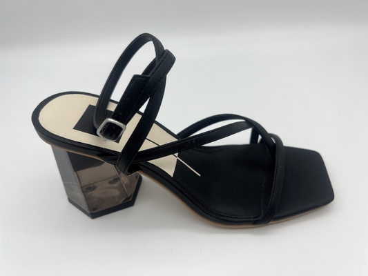 Les dames noires convenables larges garnissent en cuir doucement la place Toe Ankle Strap Heels d'été de sandales