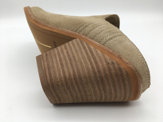 Suède mou Chunky Heel Dress Shoes de vache à chaussures élégantes de Tan Beige Closed Toe Womens