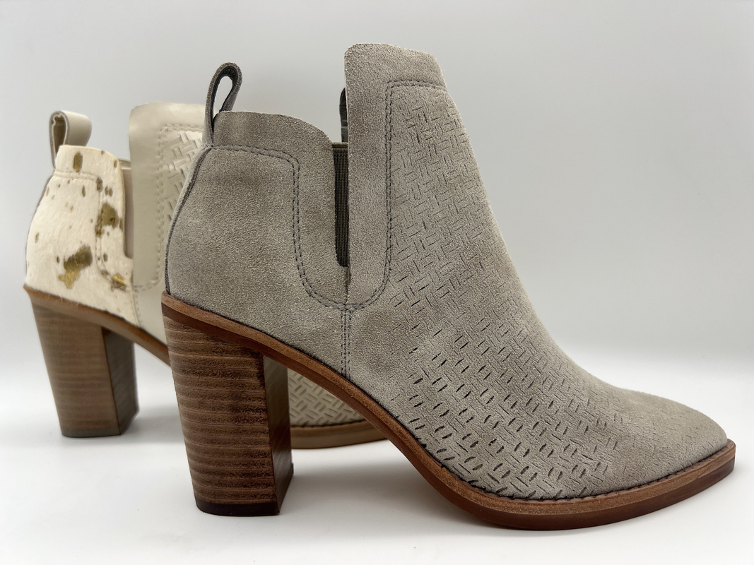 Talon d'ABS avec l'outsole de TPR, le cuir mou de suède de fente et les bottines de la robe des femmes en cuir de cheveux métalliques
