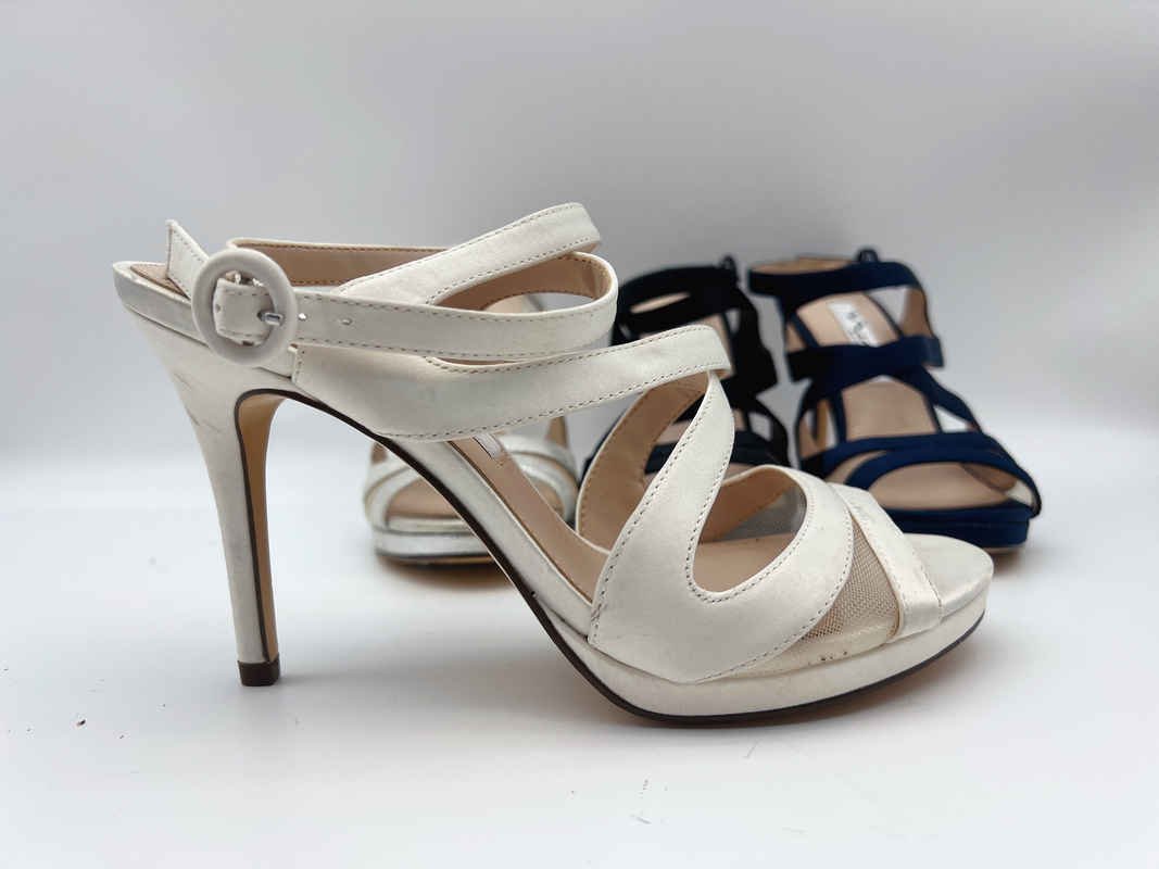 Les sandales ouvertes Nappa doux de talon de Toe Stiletto Elastic Strap High garnissent en cuir/mailles molles assorties